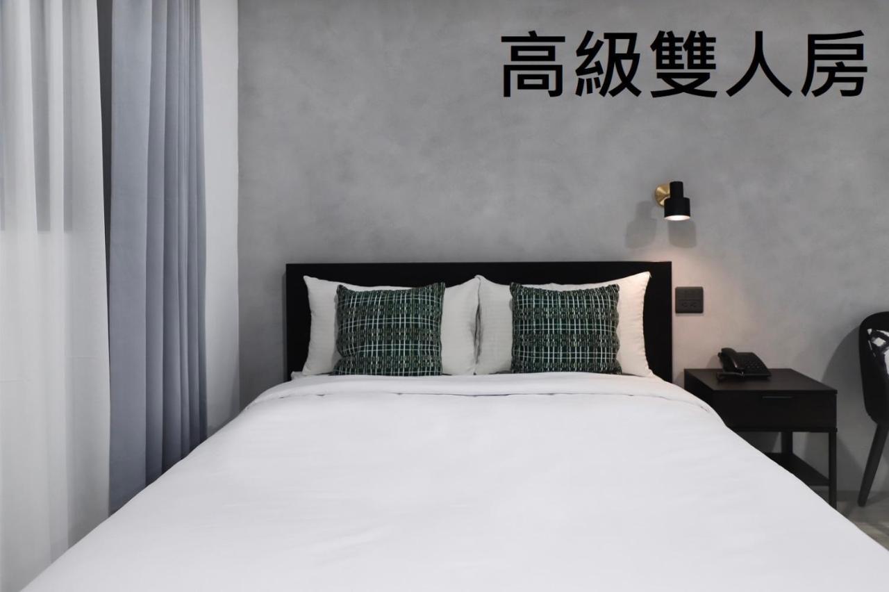 Tzu Chi Hotel Pingtung Esterno foto