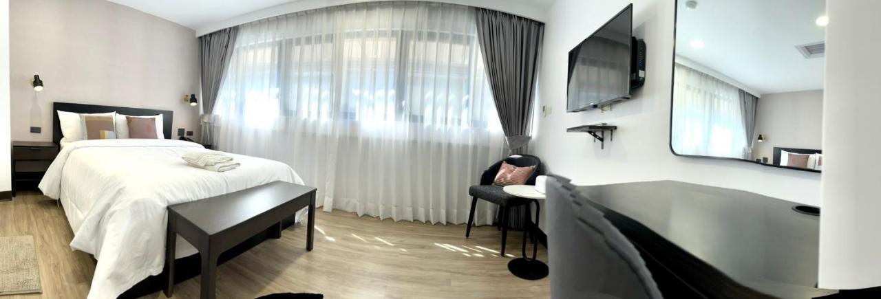 Tzu Chi Hotel Pingtung Esterno foto
